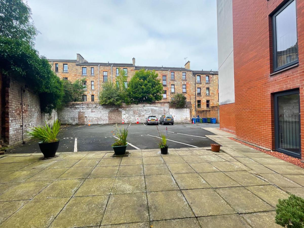 Kelvingrove 2 Bedroom Apartment - Private Parking Glasgow Kültér fotó