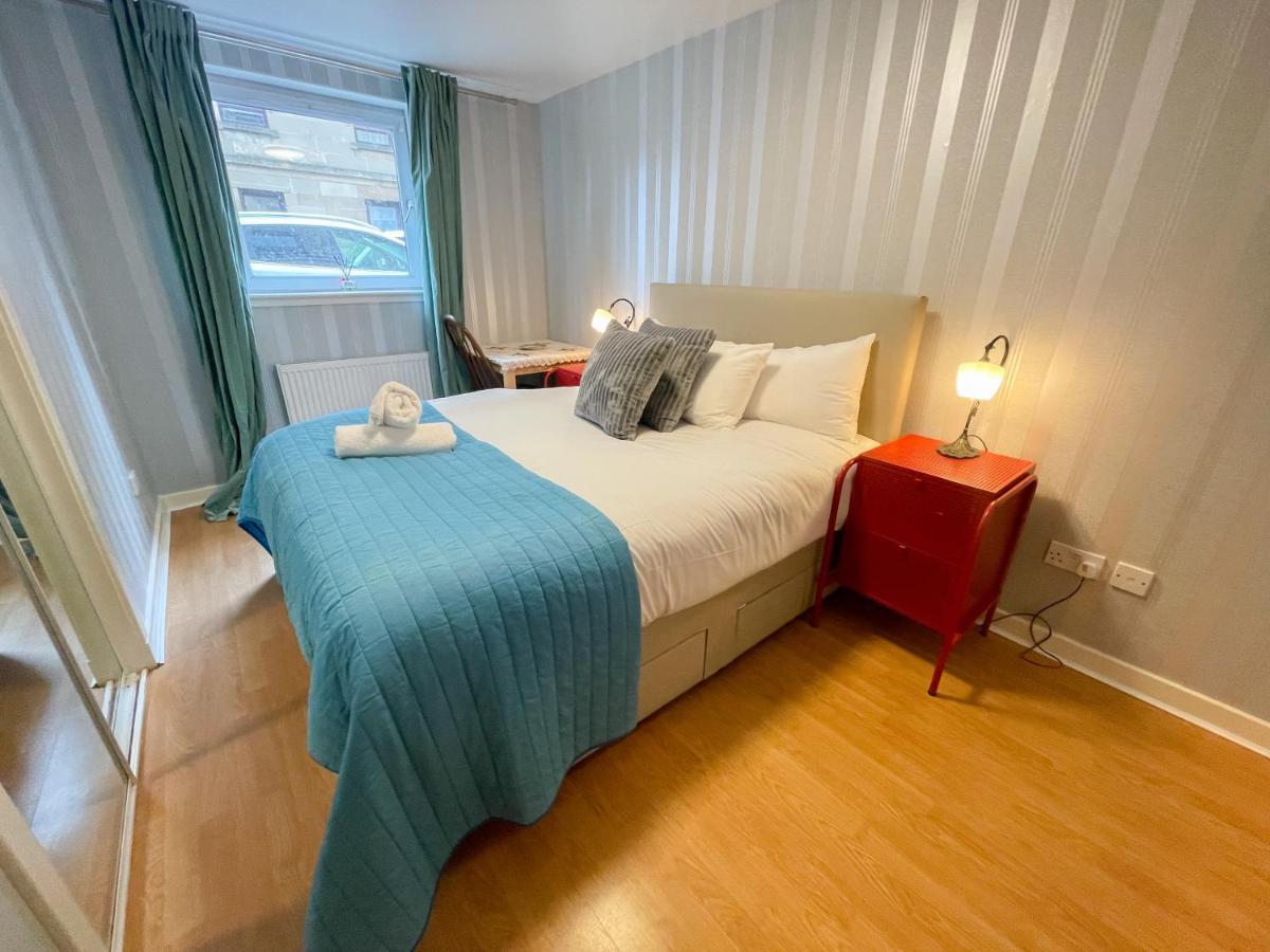 Kelvingrove 2 Bedroom Apartment - Private Parking Glasgow Kültér fotó